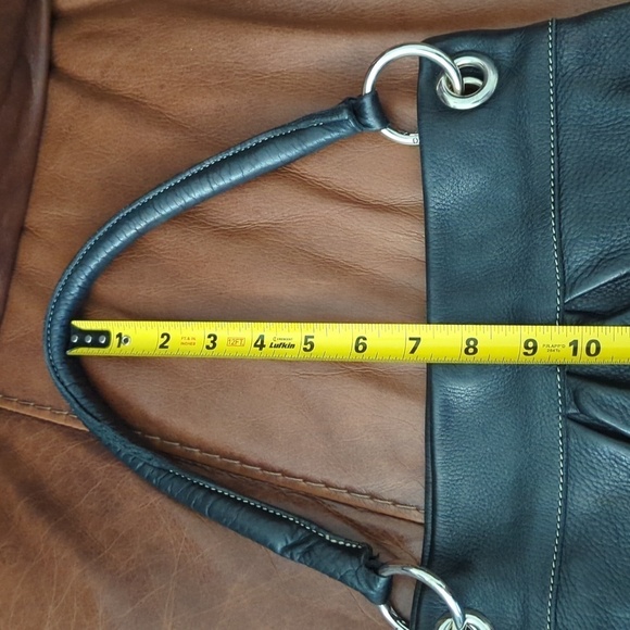 ROOTS Genuine Leather Bag - Picture 9 of 15